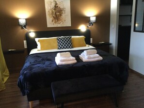 4 bedrooms, in-room safe, soundproofing, iron/ironing board