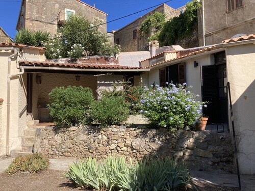 Maison au coeur du village de Lumio