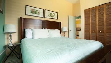 2 chambres, fer et planche Ă  repasser, Wi-Fi gratuit, draps fournis