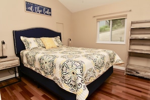 7 bedrooms, free WiFi, bed sheets