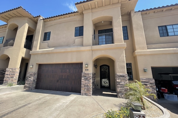 Front of townhome