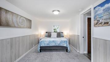 4 chambres, fer et planche à repasser, lit parapluie, Wi-Fi gratuit