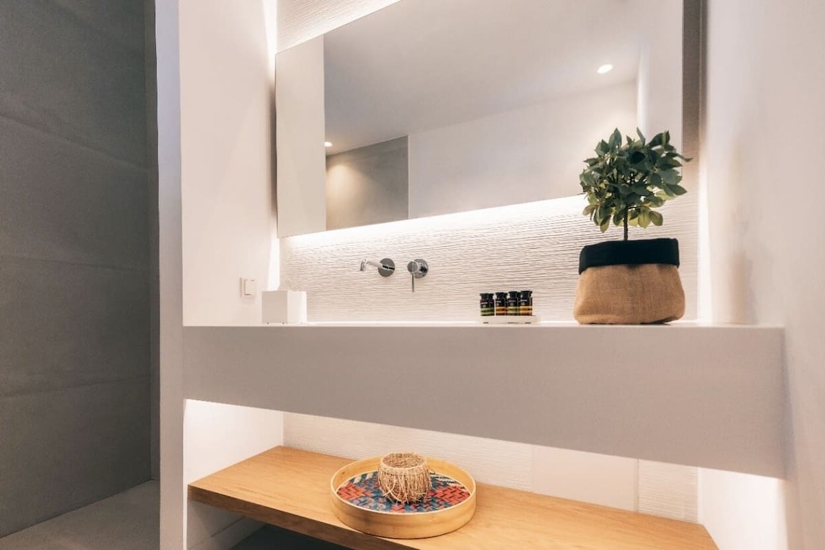 superior double room | bathroom | shower, rainfall showerhead, designer toiletries, hair dryer