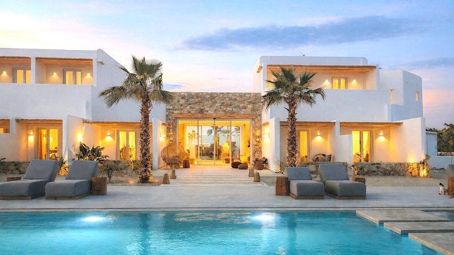 Adama Mykonos Boutique Hotel