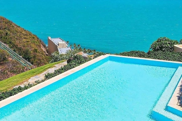 Piscina a l'aire lliure