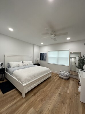 1 Schlafzimmer, BĂŒgeleisen/BĂŒgelbrett, kostenloses WLAN, BettwĂ€sche
