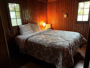 1 chambre, fer et planche à repasser, accès au Wi-Fi (inclus)