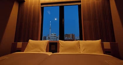 MONday Apart Premium Ueno