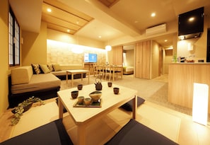 Coffres-forts dans les chambres, rideaux occultants