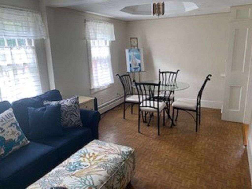 West Harwich- Cozy Cape House Walking Distance To Dennis Port & Bell's Neck Path - Harwich, MA