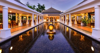 Naithonburi Beach Resort