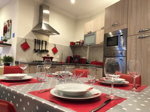 Apartment, 2 Bedrooms, Smoking, Balcony | Private kitchen