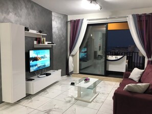 Apartment, 2 Bedrooms, Smoking, Balcony | Living area