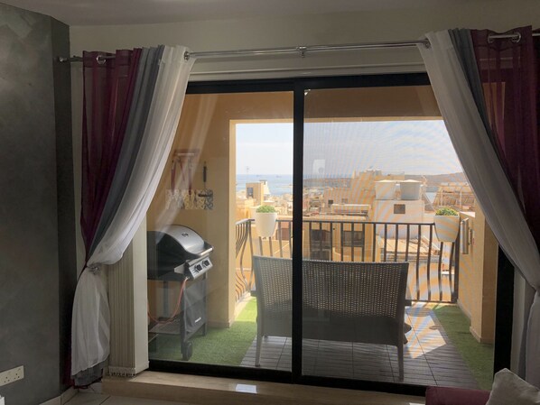 Apartment, 2 Bedrooms, Smoking, Balcony | 3 bedrooms - Sea View 2 Bed Apartment Close to Beach (Marsaskala)