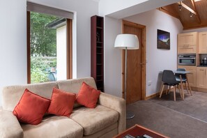 Appartement, 1 chambre, cheminée, vue jardin | Coin séjour