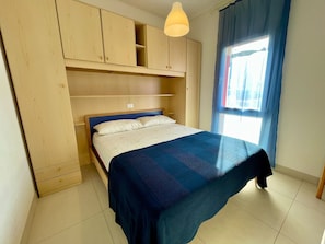 Apartamento, 2 quartos, varanda, vista para o jardim | 3 quartos