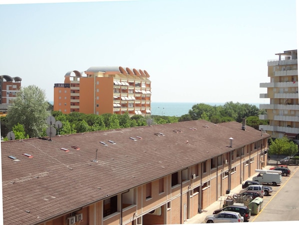 Appartamento, 2 camere da letto, balcone, vista città | Vista dalla struttura
