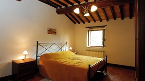 Apartment, 2 Bedrooms, Smoking, Fireplace | 2 bedrooms, bed sheets - Agriturismo La Piaggia Vivo D'orcia - "once Upon a Time" Apartment - 3 Guests (Castiglione d'Orcia)