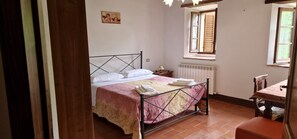 Appartement, 2 chambres, fumeurs, cheminée | 2 chambres, draps fournis