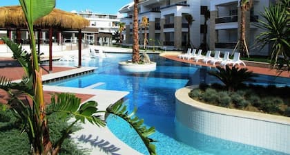 Tropical Gardens E 7 Spacious Duplex bed Home