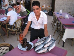 تناول الطعام