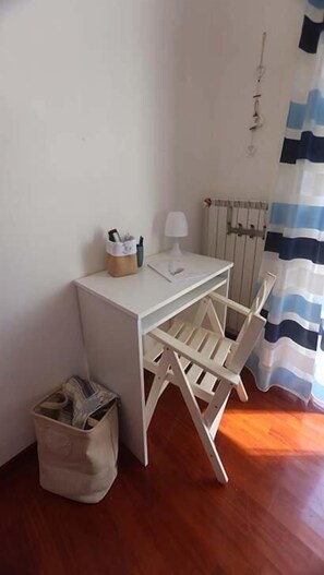 Apartamento, 2 quartos, sacada | Parte interna