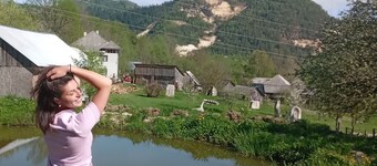 Retreat Holiday in Cozy Traditional House