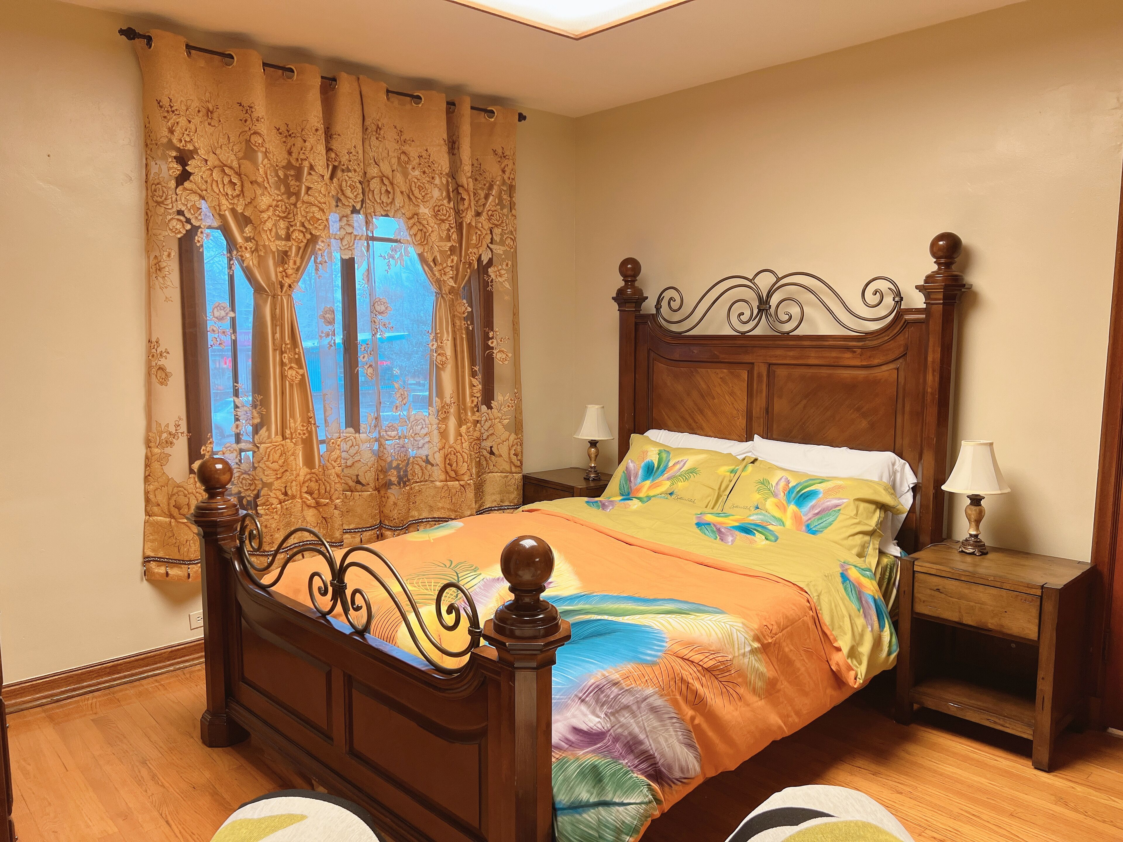 2 bedrooms, desk, free WiFi, bed sheets