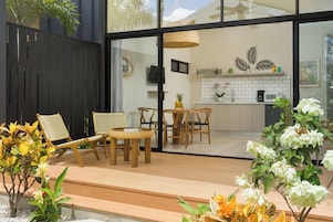Bangalô, 1 quarto, terraço, vista para o jardim | Terraço/pátio