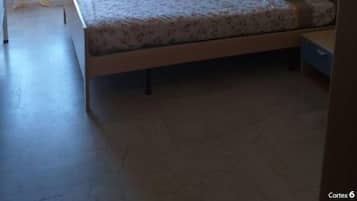 Room, 1 Bedroom, Accessible, Smoking | 1 bedroom