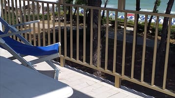 Room, 1 Bedroom, Accessible, Smoking | Balcony