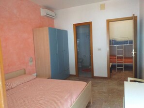 Zimmer, 1 Schlafzimmer, barrierefrei, Raucher | 1 Schlafzimmer