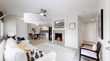 Smart TV, fireplace, offices