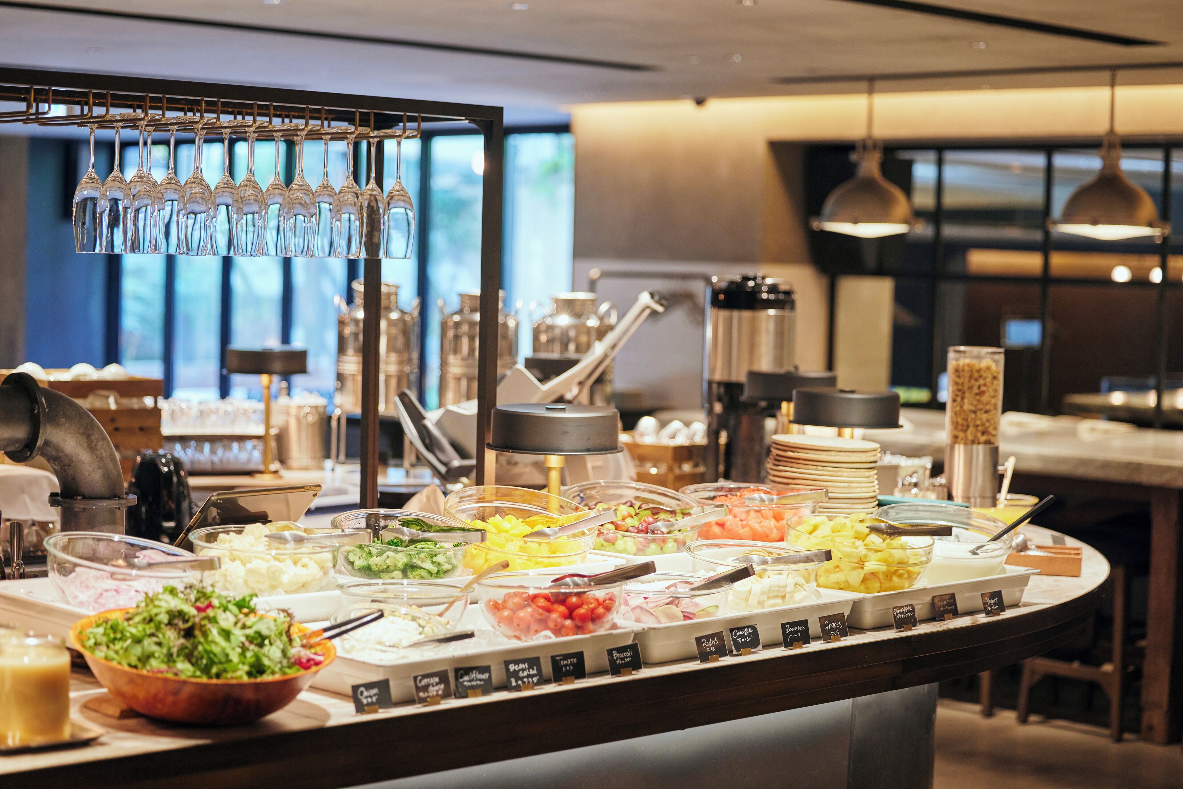 daily cooked-to-order breakfast (jpy 3300 per person)