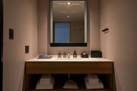 Nohga Hotel Kiyomizu Kyoto - Image 111