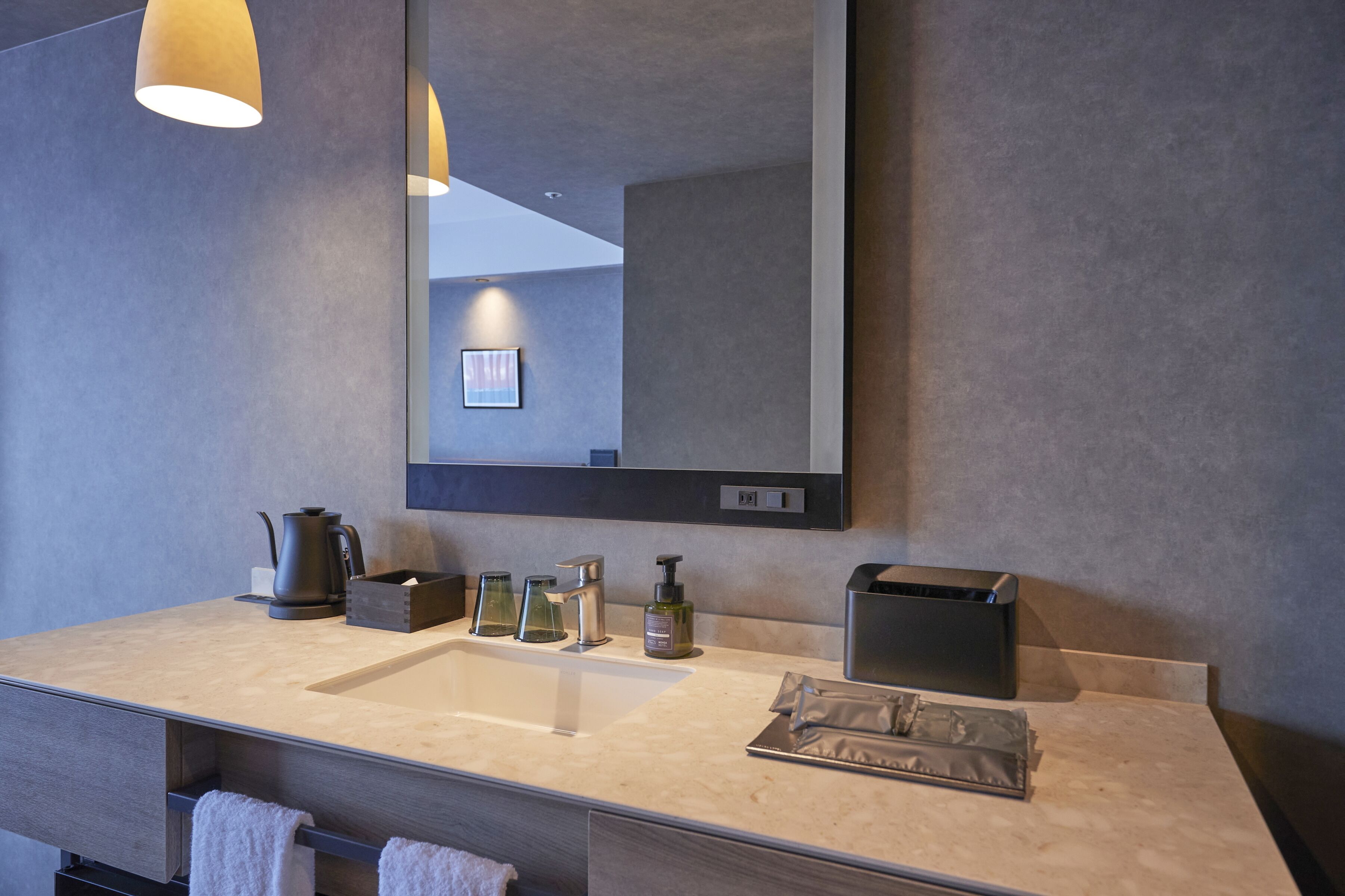 1 bedroom, down duvets, in-room safe, blackout curtains