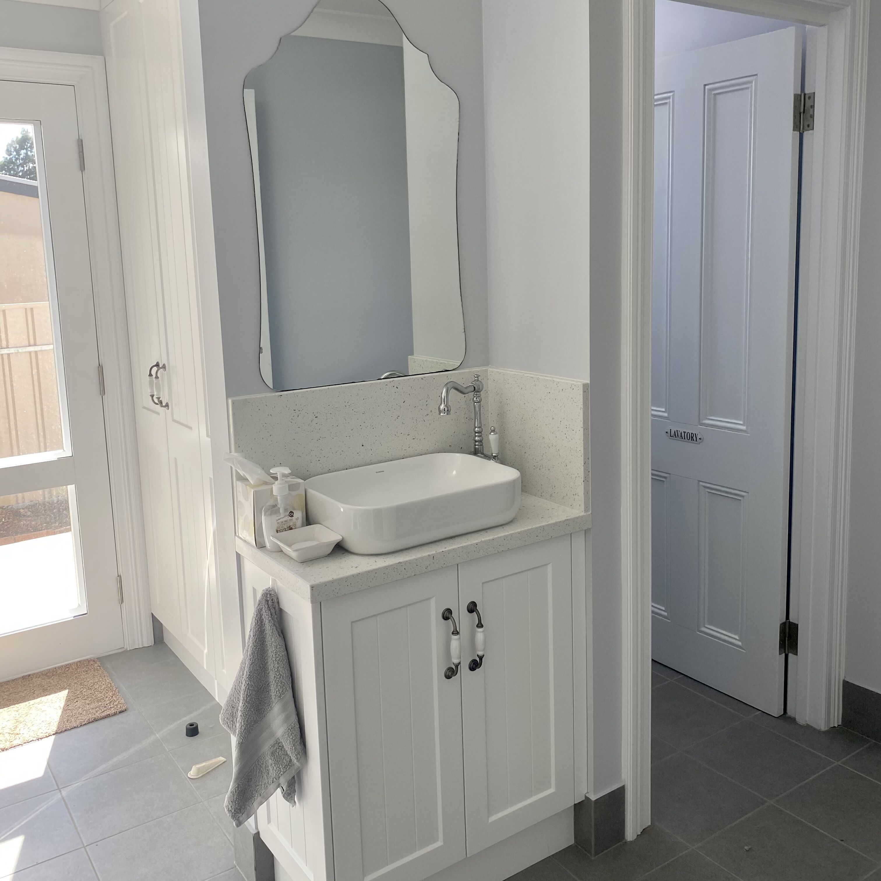 100 year old Renovated Stone Cottage — image 6
