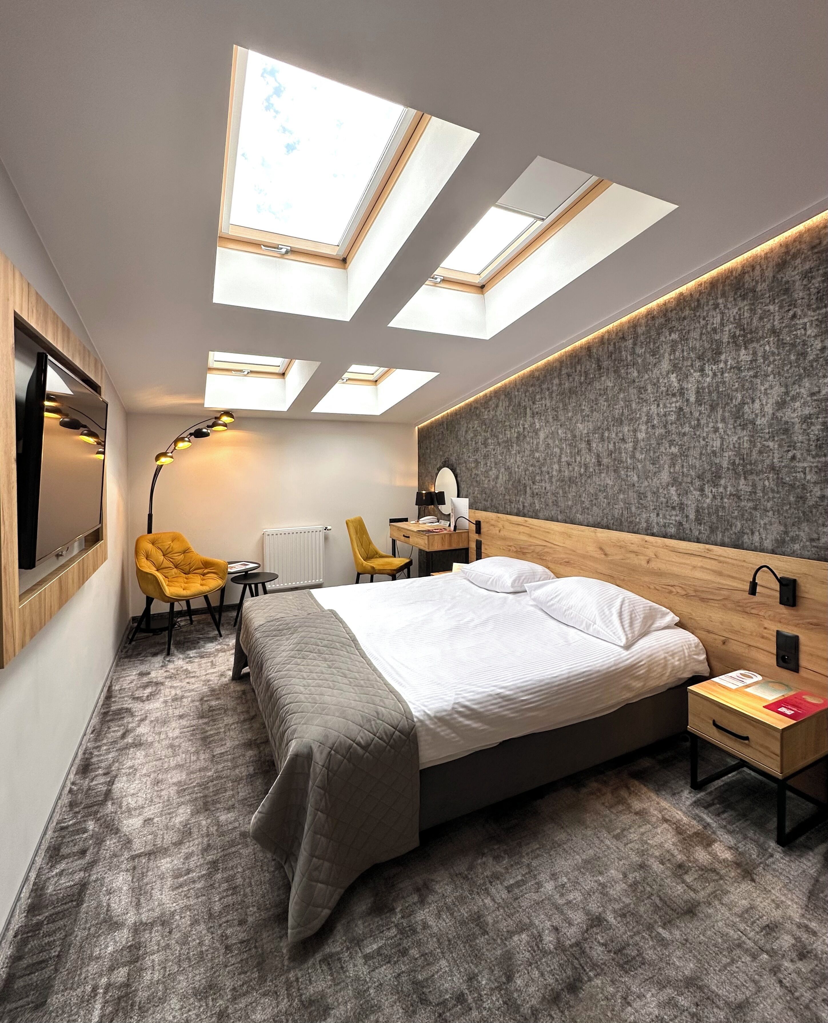 Photo - 1891 Garni Hotel