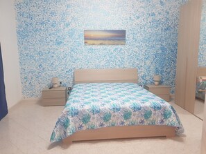 2 chambres, accès au Wi-Fi (inclus), literie fournie