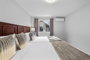 2 dormitorios, tabla de planchar con plancha, wifi gratis y ropa de cama