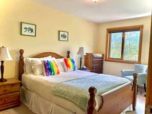 2 chambres, bureau, fer et planche à repasser, Wi-Fi gratuit