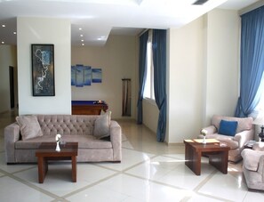 Lobby sitting area - Siesta Hotel (Al-Hammam)