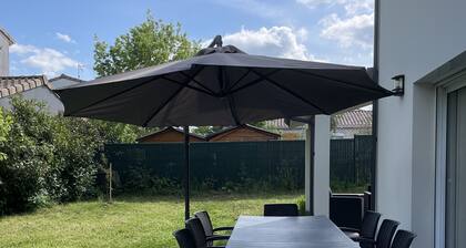 Les Villas de Castel : Villa "Les ChĂȘnes"