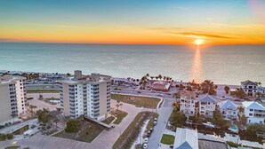 Exterior - Beautiful Beach Studio at Beach And Tennis 3304 (Bonita Springs)