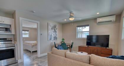 Mango Street Inn Suite 4