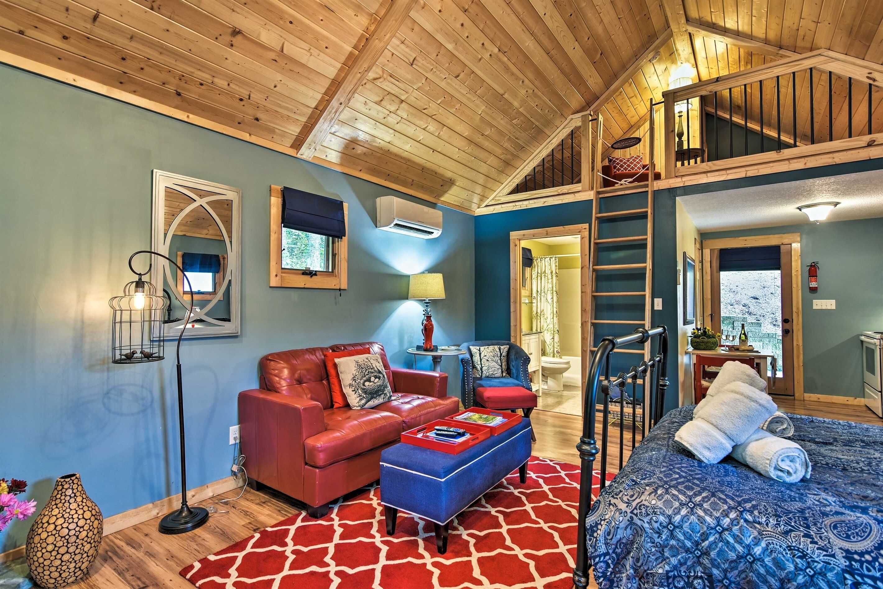 1 dormitorio, tabla de planchar con plancha, wifi gratis y ropa de cama