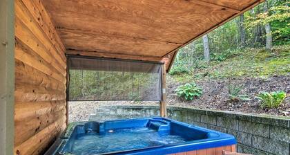 Dog-Friendly Weaverville Cabin Hot Tub & Fireplace