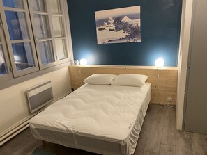 1 bedroom, iron/ironing board, free WiFi - Appartement T2 Dans le Centre Historique (Bayonne)