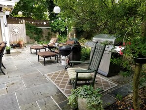 Terrace/patio - Take a break —family style. (Blue Point)