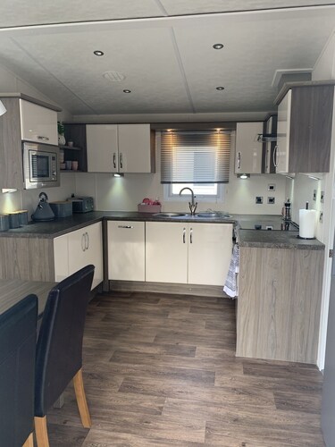 Poker Dot Getaway 1 Stay-play-getaway